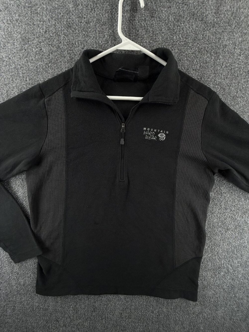 Mountain Hardwear Small Fleece Logo Black Mens Polyester Jacket Outdoors Fashion